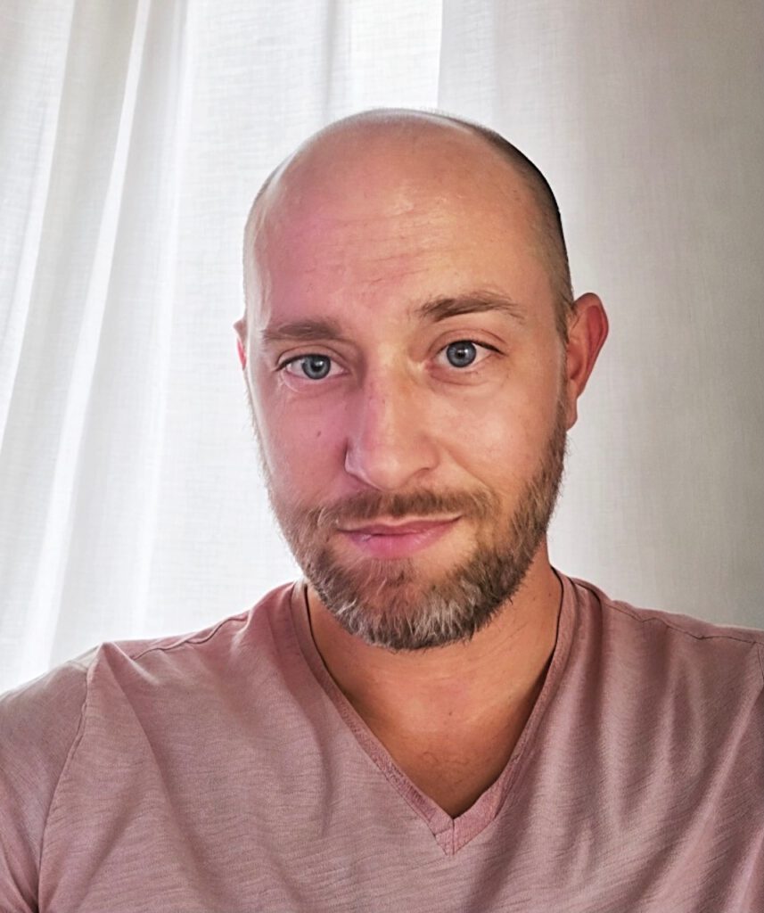 Devon Watkins-headshot[8490]